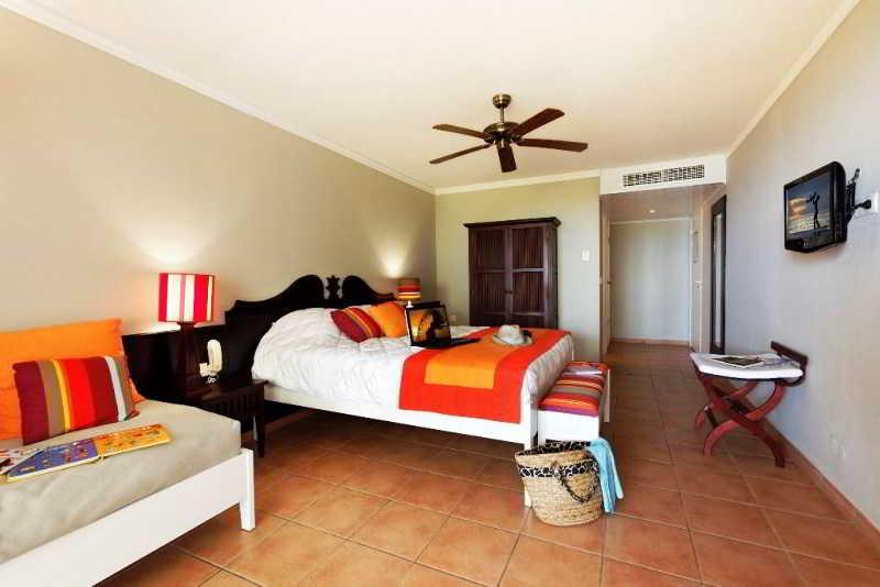 Residence Pierre & Vacances Premium Les Tamarins Sainte-Anne  Exterior photo