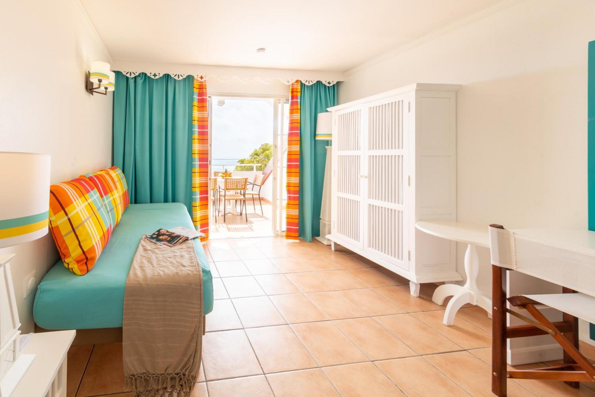 Residence Pierre & Vacances Premium Les Tamarins Sainte-Anne  Exterior photo