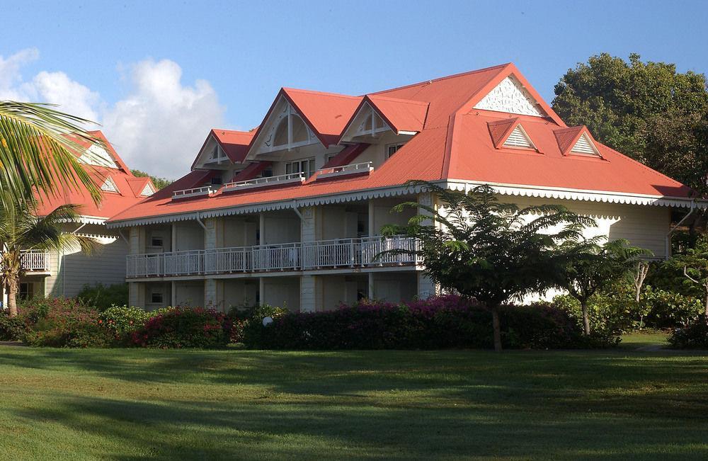 Residence Pierre & Vacances Premium Les Tamarins Sainte-Anne  Exterior photo